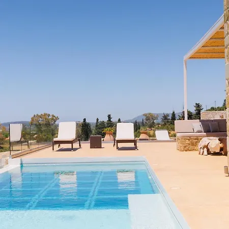 빌라 Luxury Pylos With Private Pool