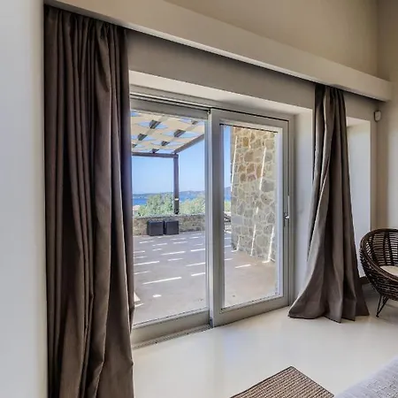 فيلة Luxury Pylos With Private Pool يالوفا