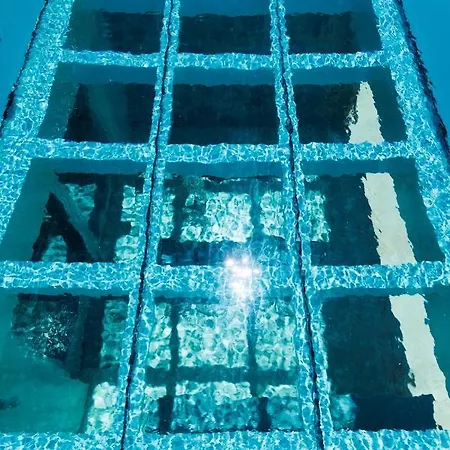 Luxury Pylos With Private Pool 지아로바