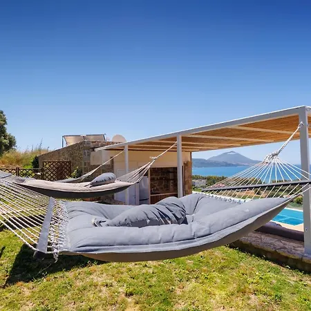 빌라 Luxury Pylos With Private Pool