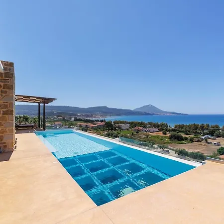 Luxury Pylos With Private Pool Villa *
