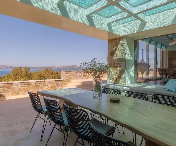 Luxury Pylos With Private Pool Villa Gialova