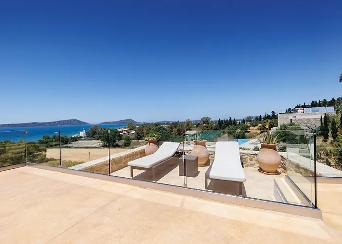 Luxury Pylos With Private Pool Villa *
